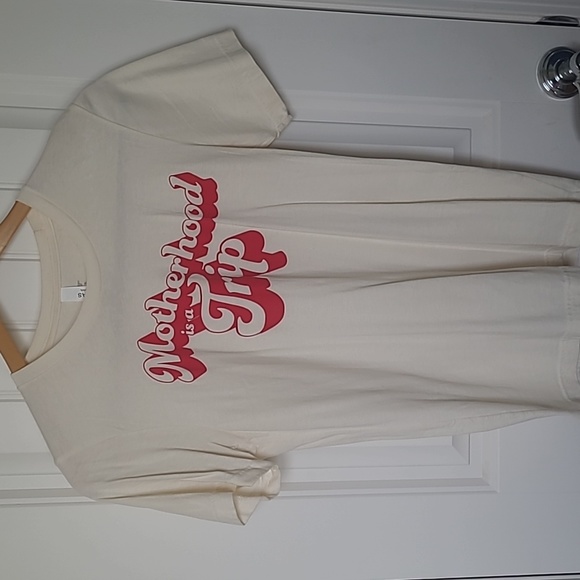 Motherhood is a Trip Tee - Picture 2 of 4
